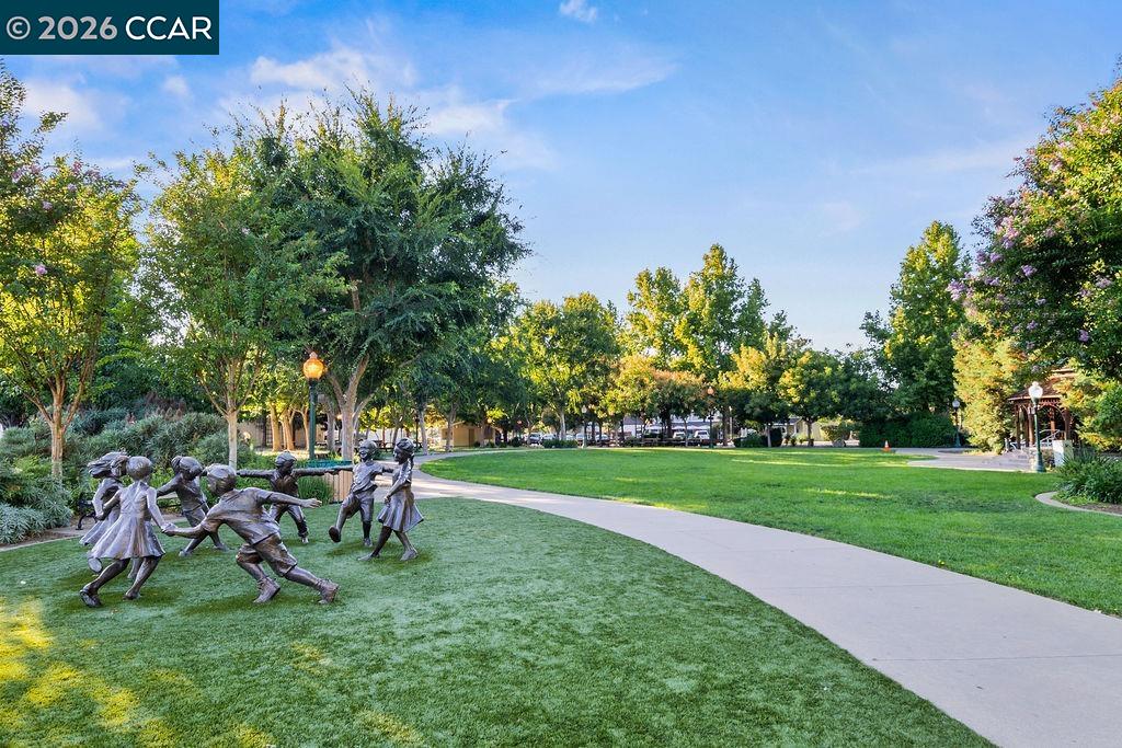 Detail Gallery Image 38 of 41 For 5895 Herriman Dr, Clayton,  CA 94517 - 4 Beds | 2 Baths