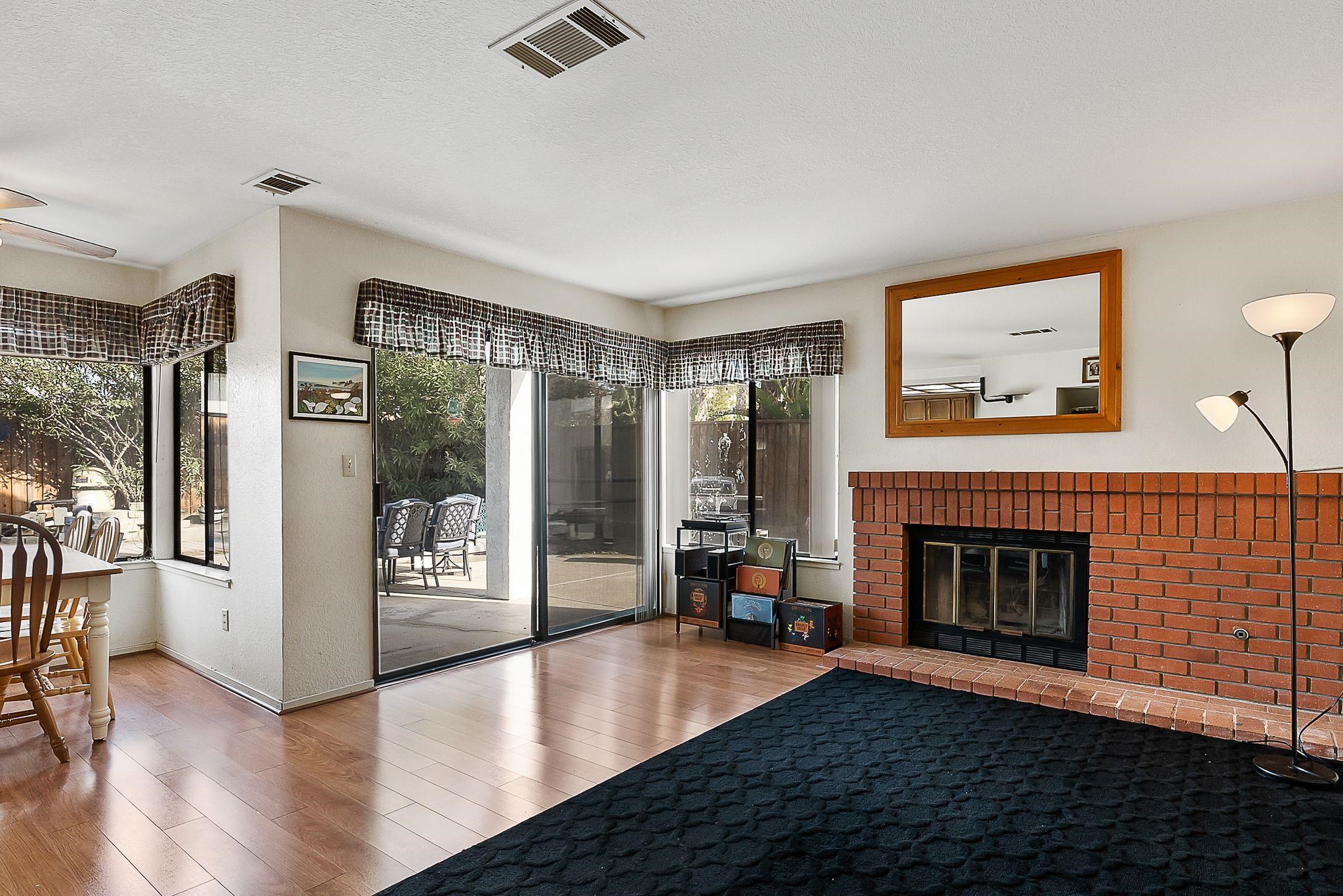 Detail Gallery Image 12 of 37 For 2205 Breaker Ct, Discovery Bay,  CA 94505 - 4 Beds | 2/1 Baths