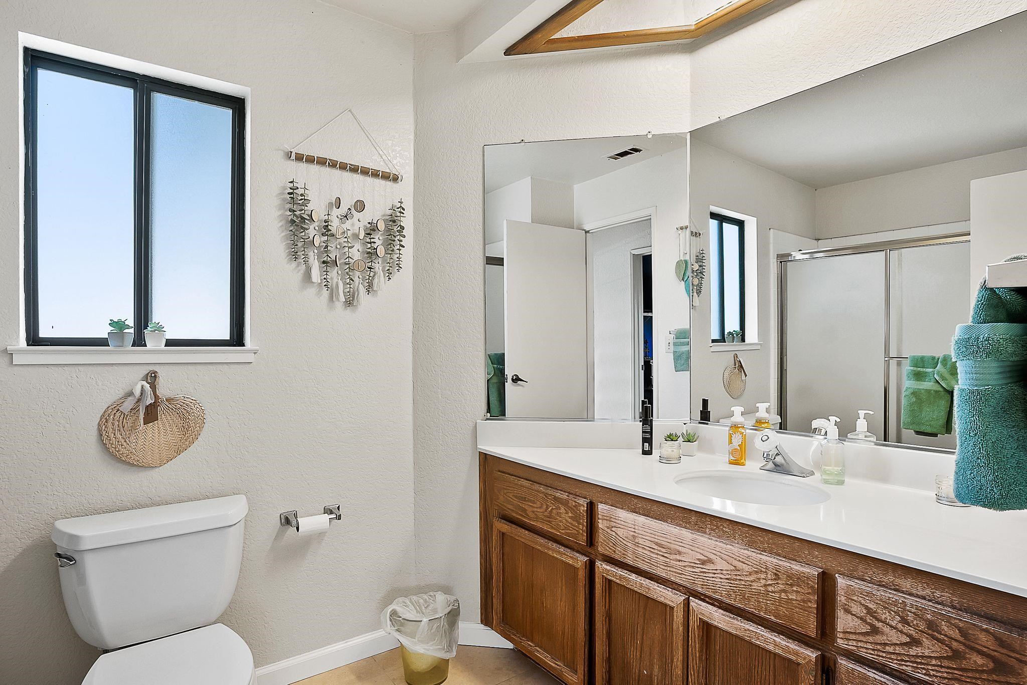 Detail Gallery Image 26 of 37 For 2205 Breaker Ct, Discovery Bay,  CA 94505 - 4 Beds | 2/1 Baths