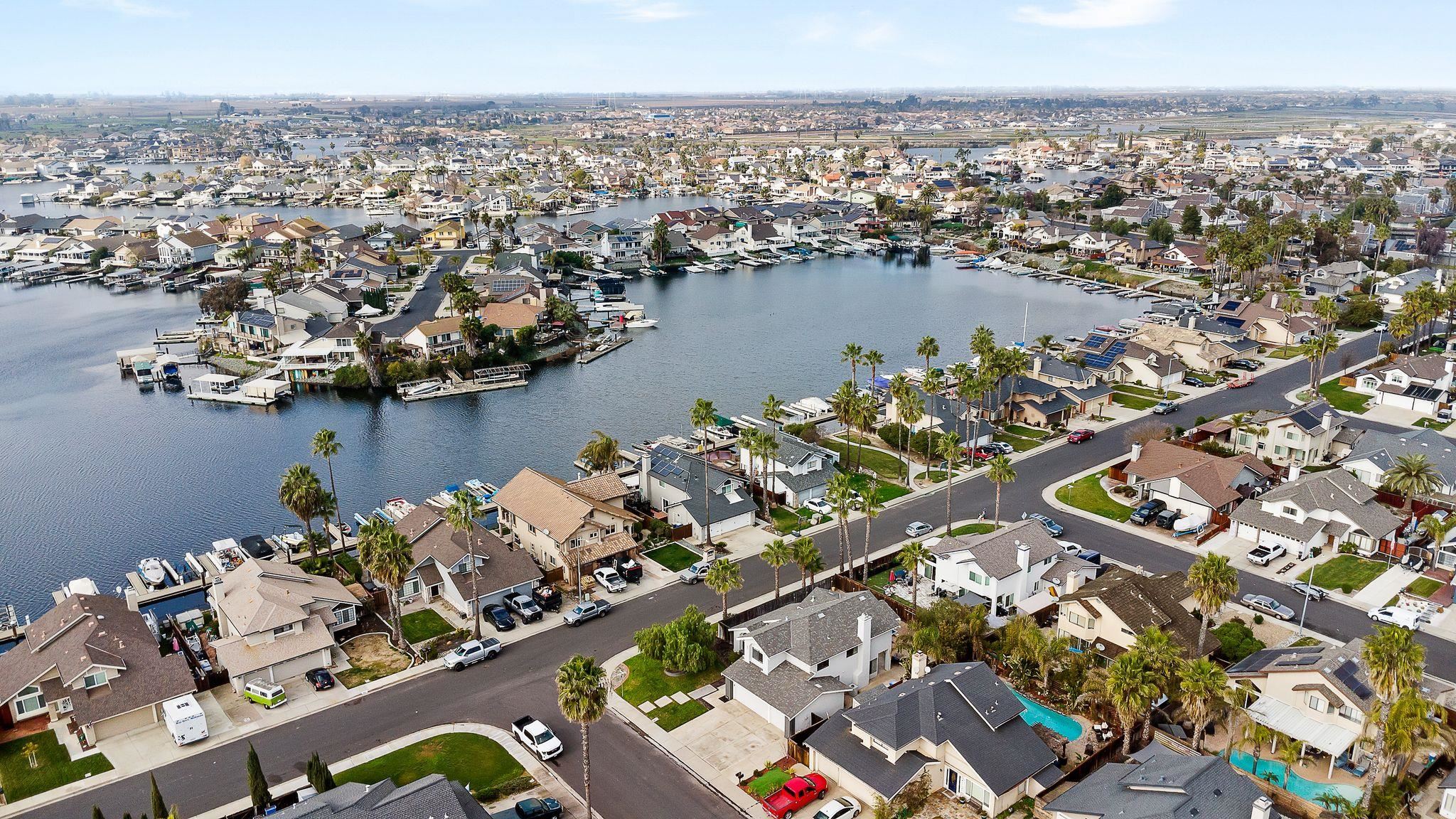 Detail Gallery Image 34 of 37 For 2205 Breaker Ct, Discovery Bay,  CA 94505 - 4 Beds | 2/1 Baths