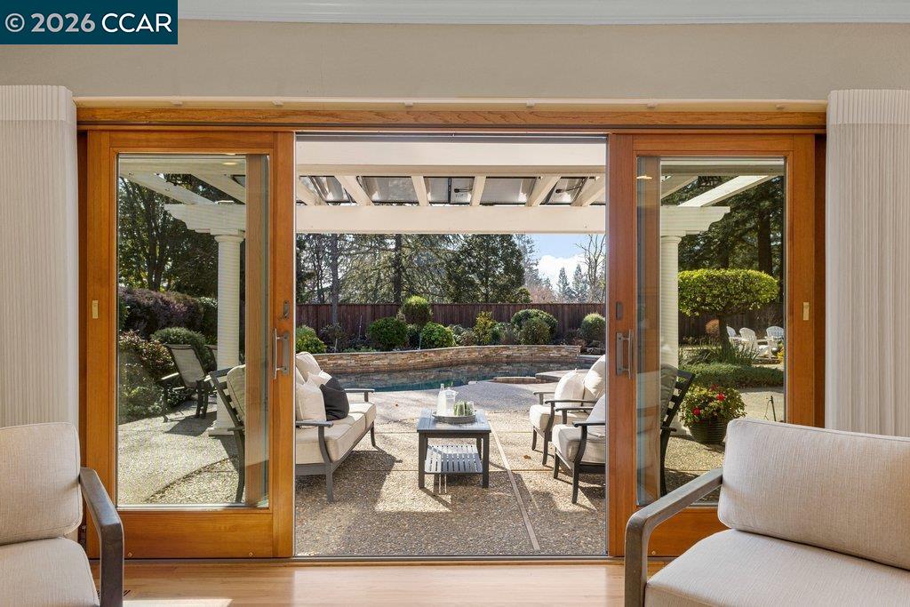 Detail Gallery Image 21 of 60 For 515 La Mancha Ct, Danville,  CA 94526 - 5 Beds | 3/1 Baths