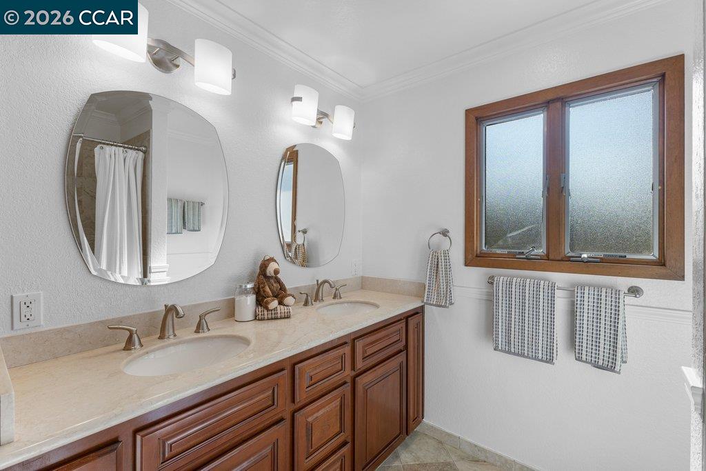 Detail Gallery Image 43 of 60 For 515 La Mancha Ct, Danville,  CA 94526 - 5 Beds | 3/1 Baths