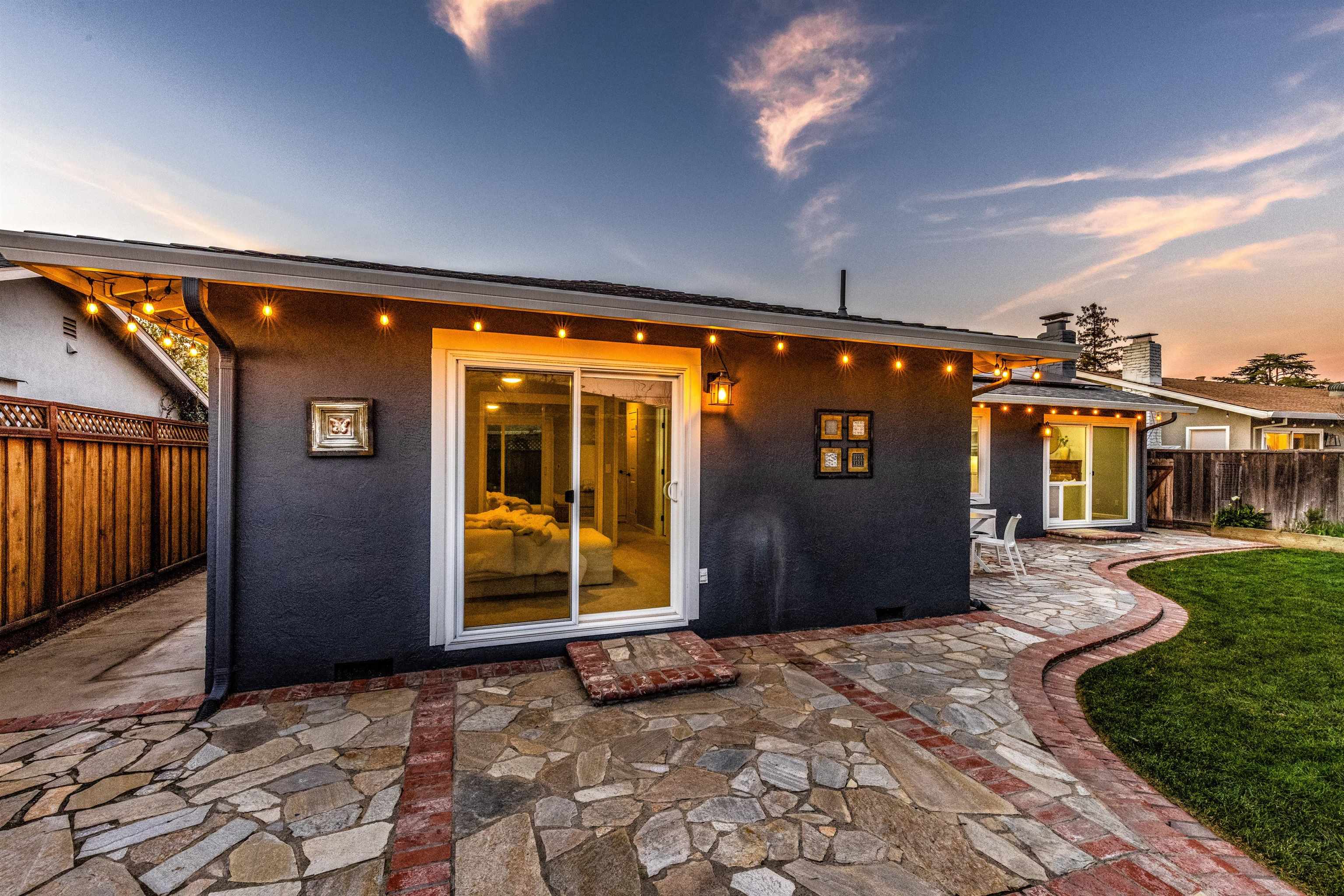 Detail Gallery Image 2 of 45 For 727 Del Mar Ave, Livermore,  CA 94550 - 3 Beds | 2 Baths