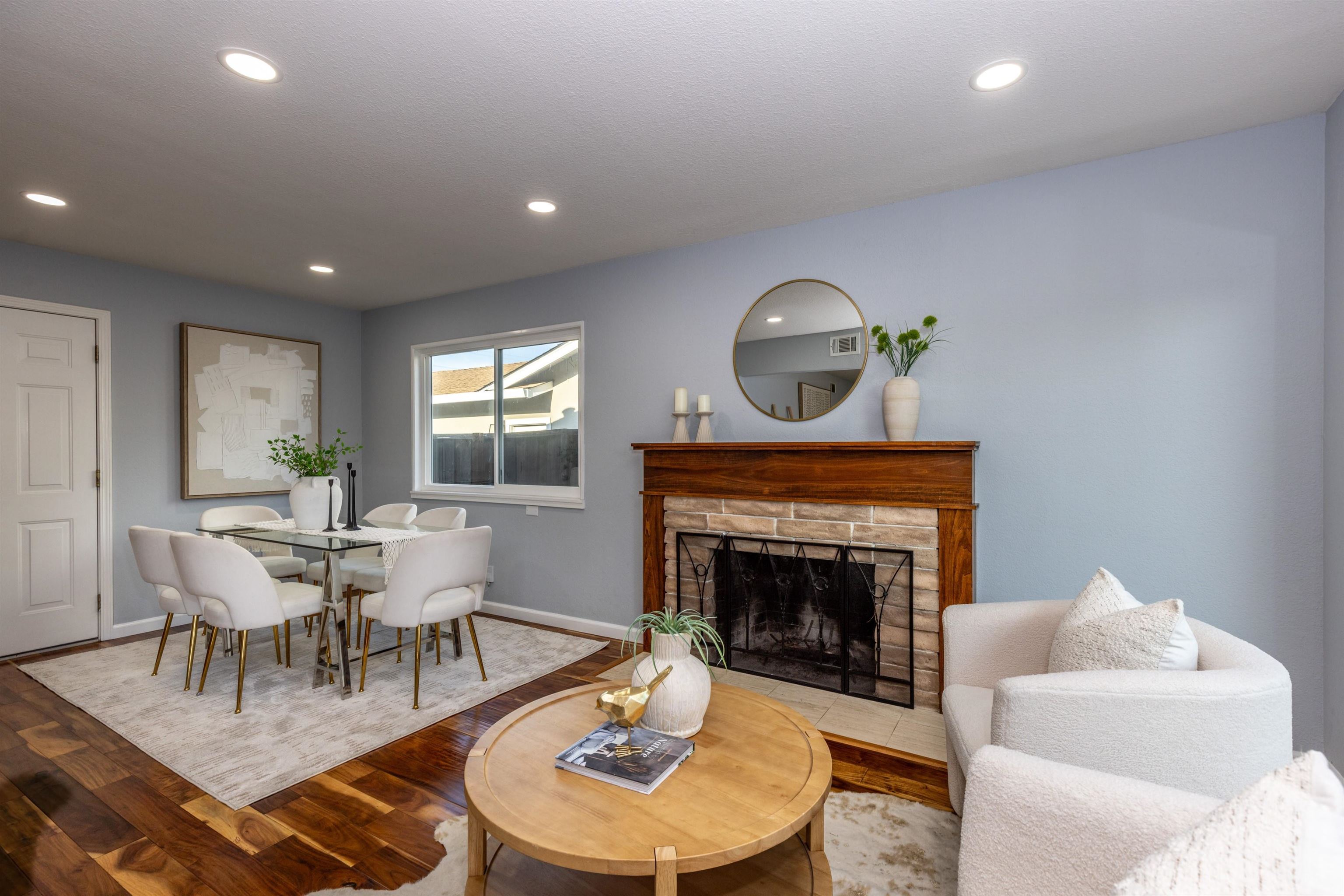 Detail Gallery Image 5 of 45 For 727 Del Mar Ave, Livermore,  CA 94550 - 3 Beds | 2 Baths