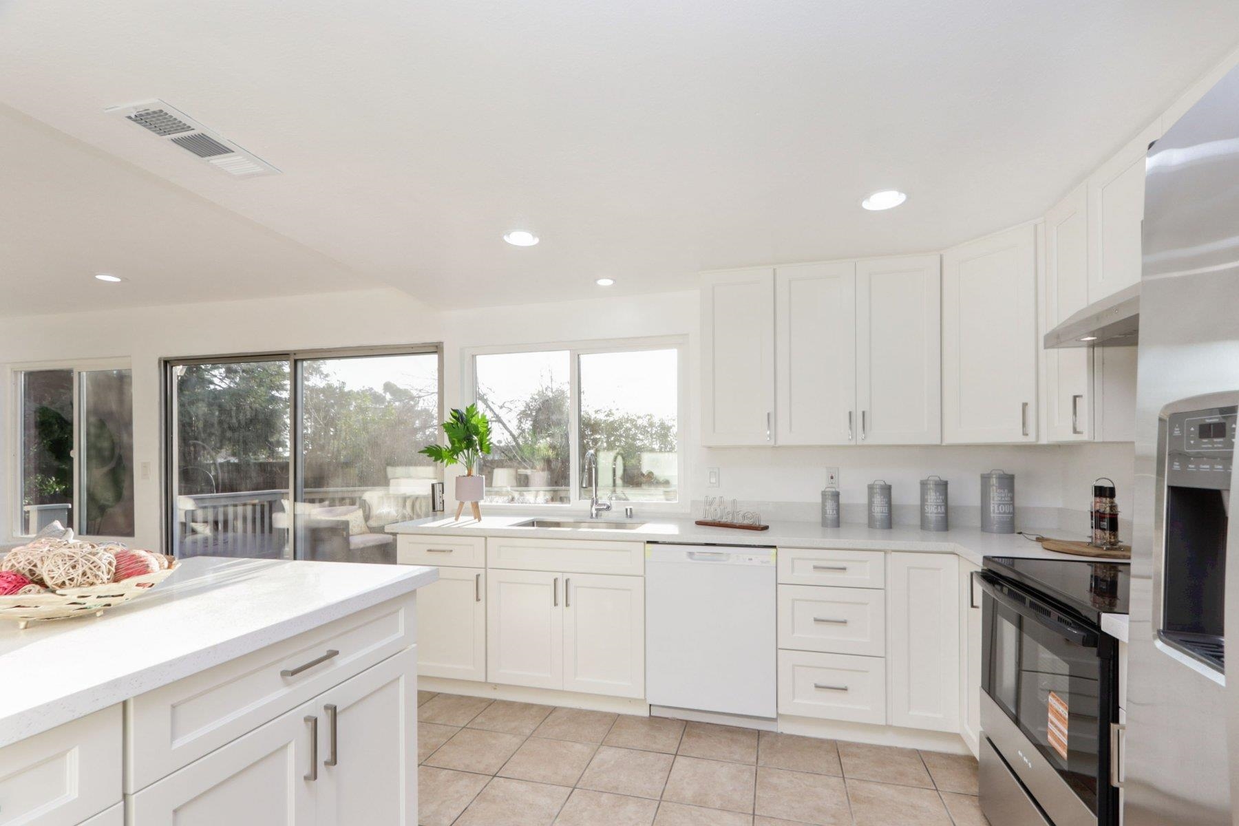 Detail Gallery Image 13 of 45 For 803 Ulmeca Pl, Fremont,  CA 94539 - 4 Beds | 2/1 Baths