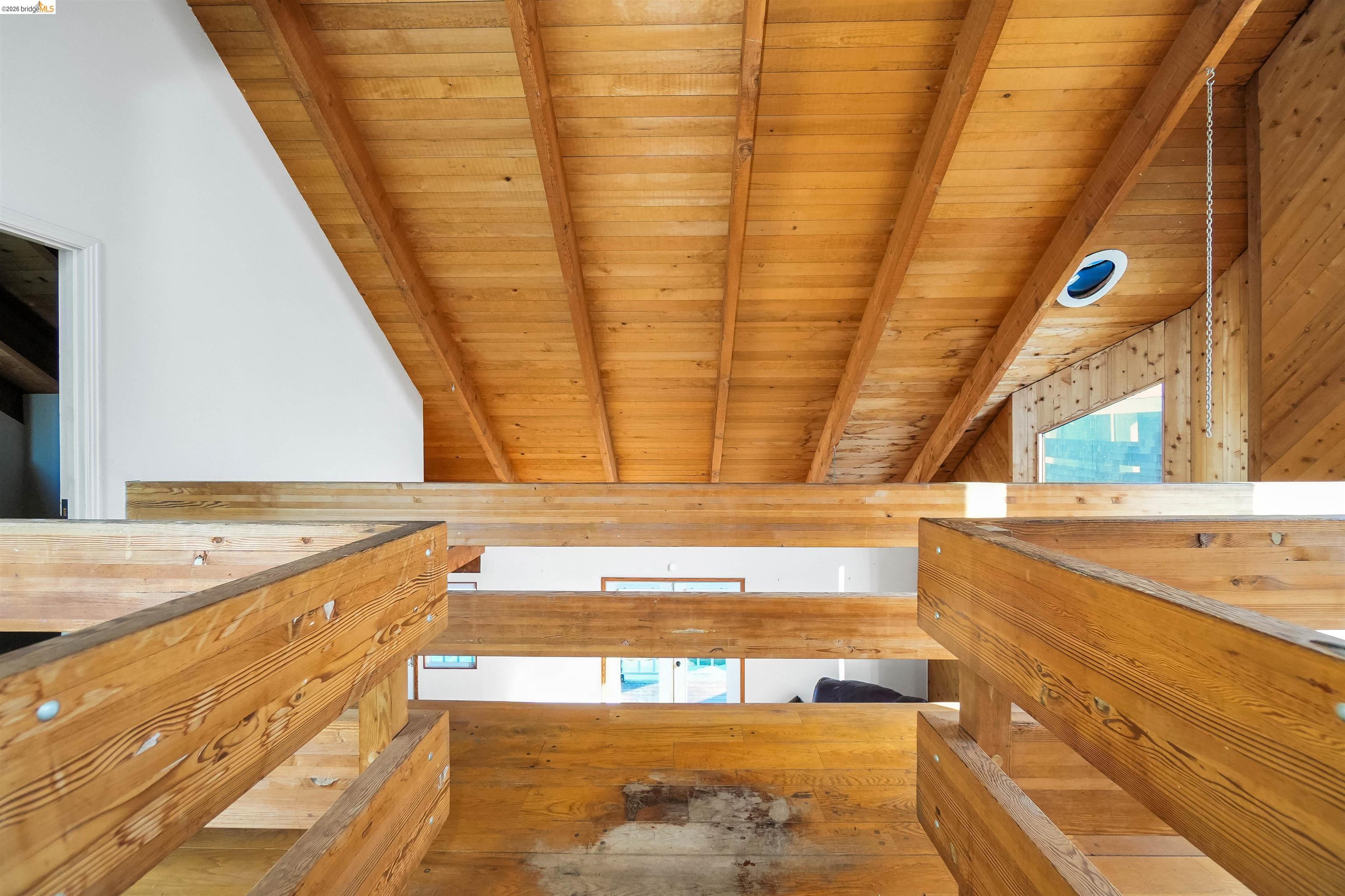 Detail Gallery Image 35 of 60 For 1293 Sanderling Is, Richmond,  CA 94801-4116 - 5 Beds | 2/1 Baths