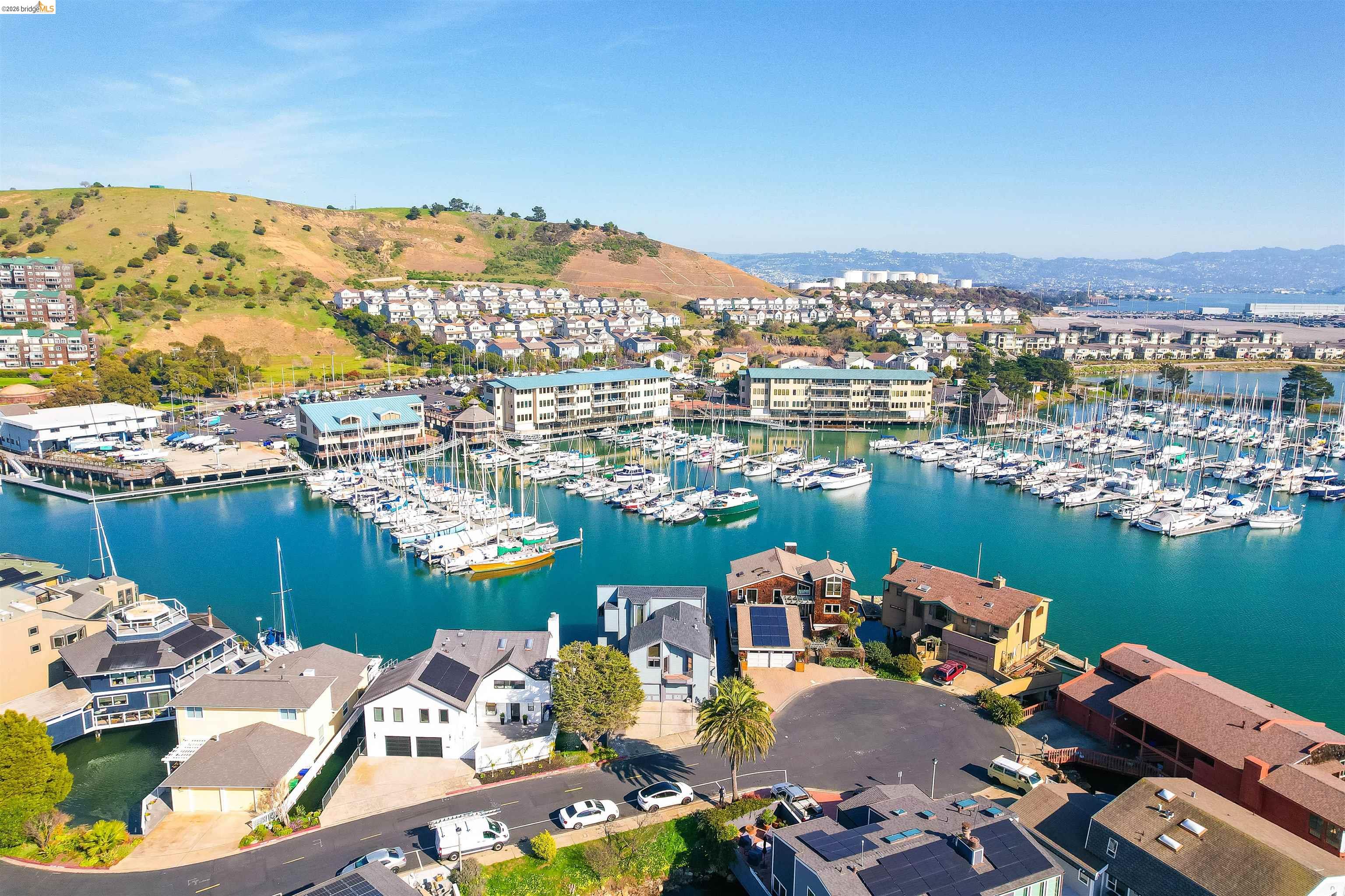 Detail Gallery Image 51 of 60 For 1293 Sanderling Is, Richmond,  CA 94801-4116 - 5 Beds | 2/1 Baths