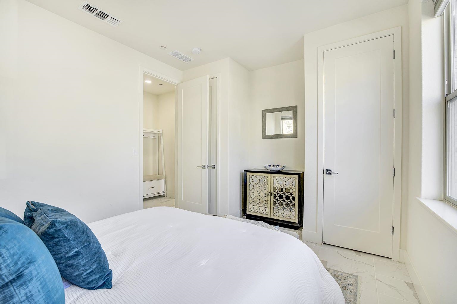 Detail Gallery Image 30 of 60 For 5882 Beechwood Loop, Dublin,  CA 94568 - 5 Beds | 4 Baths