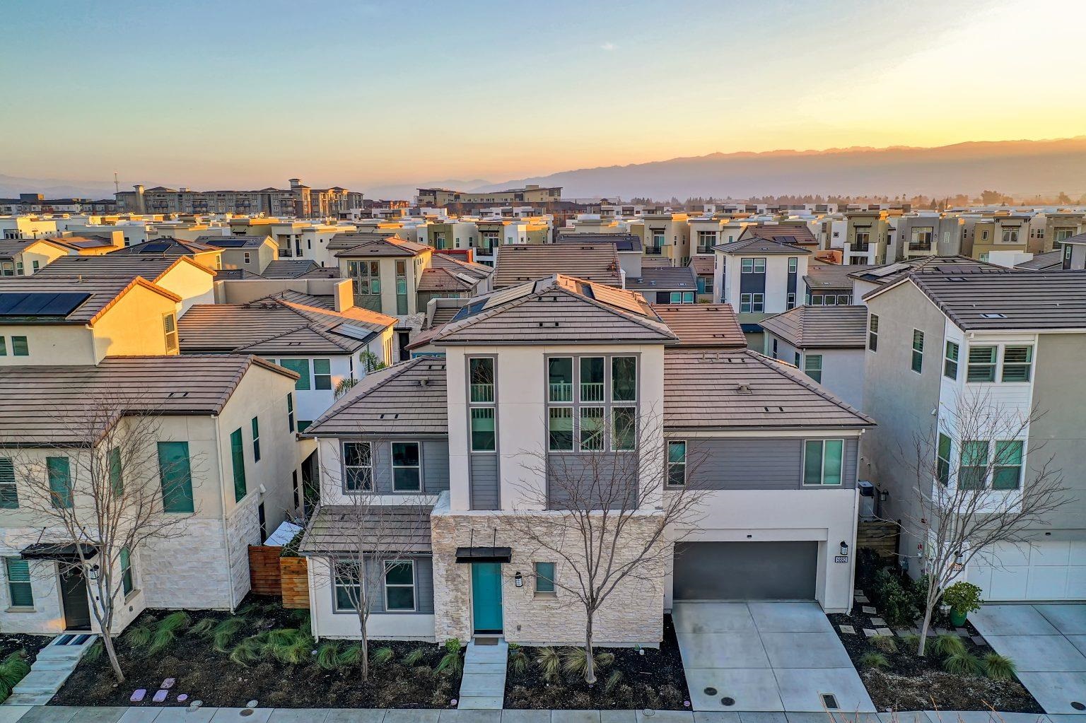 Detail Gallery Image 56 of 60 For 5882 Beechwood Loop, Dublin,  CA 94568 - 5 Beds | 4 Baths