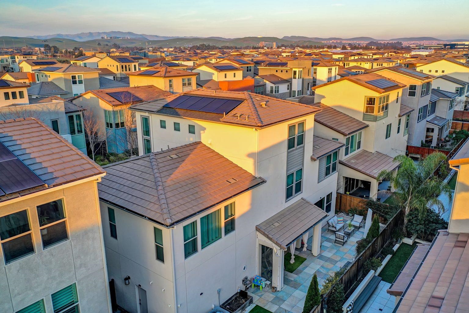 Detail Gallery Image 59 of 60 For 5882 Beechwood Loop, Dublin,  CA 94568 - 5 Beds | 4 Baths