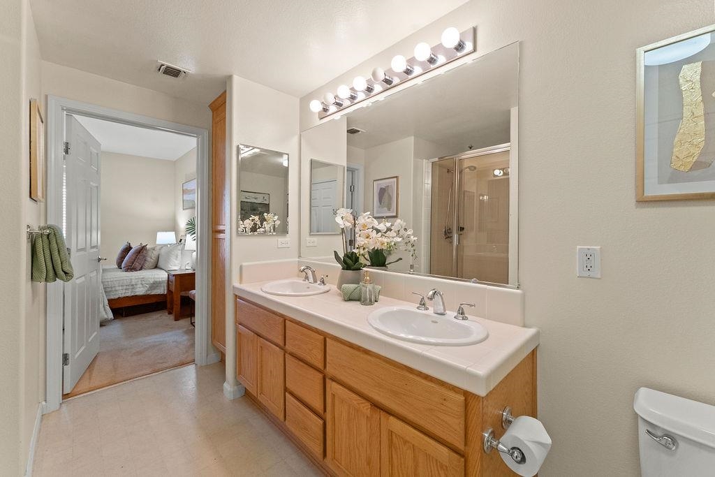 Detail Gallery Image 11 of 24 For 3290 Maguire Way #118,  Dublin,  CA 94568 - 1 Beds | 1 Baths
