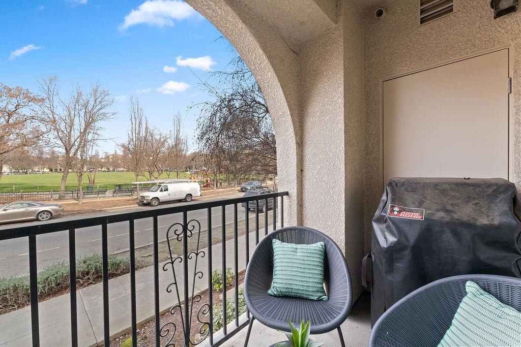 Detail Gallery Image 16 of 24 For 3290 Maguire Way #118,  Dublin,  CA 94568 - 1 Beds | 1 Baths