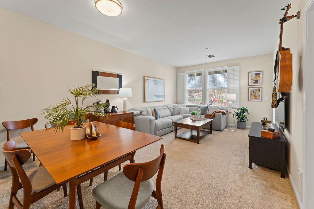 Detail Gallery Image 3 of 24 For 3290 Maguire Way #118,  Dublin,  CA 94568 - 1 Beds | 1 Baths