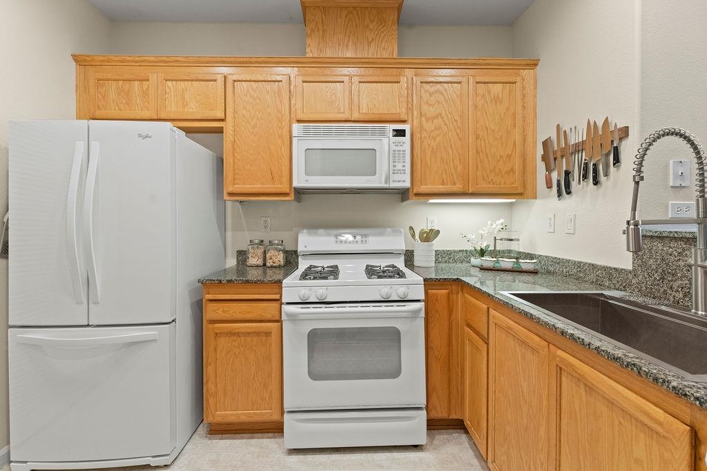 Detail Gallery Image 6 of 24 For 3290 Maguire Way #118,  Dublin,  CA 94568 - 1 Beds | 1 Baths