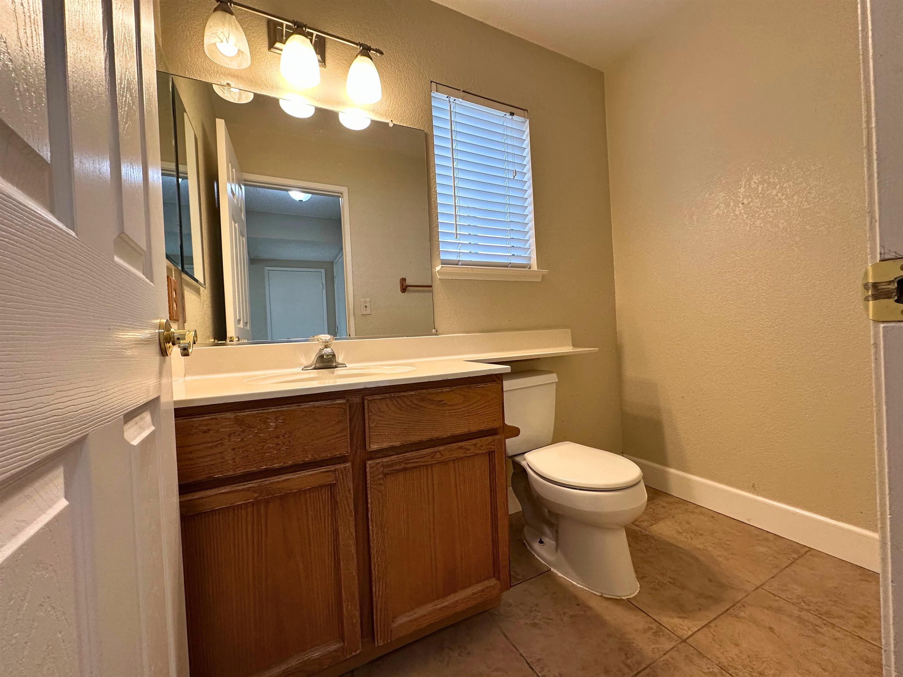 Detail Gallery Image 19 of 41 For 1180 Amanda Cir, Brentwood,  CA 94513 - 4 Beds | 2/1 Baths