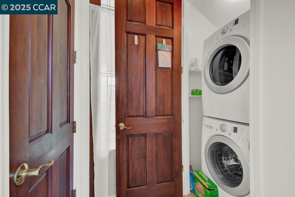 Detail Gallery Image 7 of 10 For 2004 Main Street, Napa,  CA 94559 - 1 Beds | 1 Baths