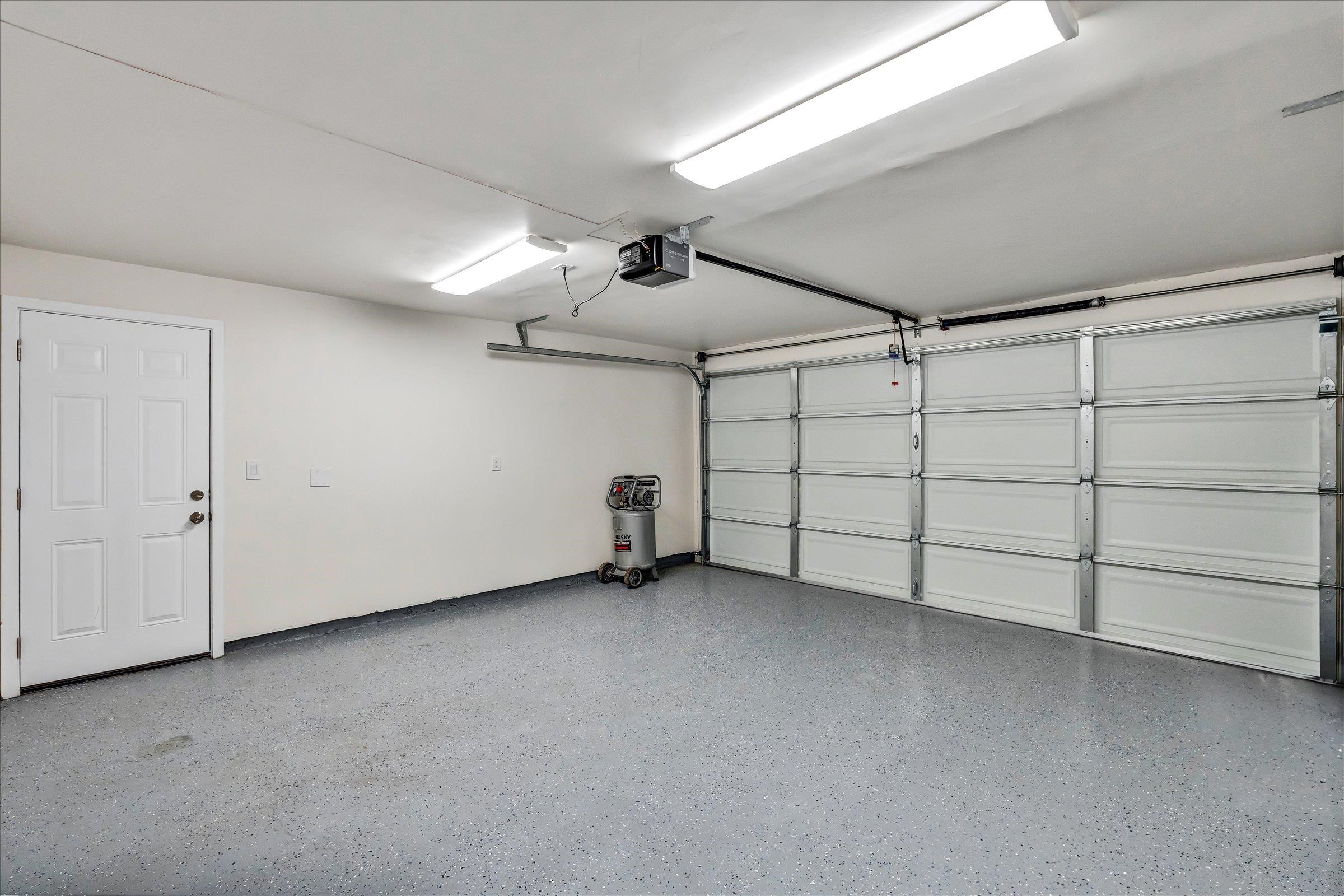 Detail Gallery Image 19 of 34 For 28315 Rochelle Ave, Hayward,  CA 94544 - 5 Beds | 3 Baths