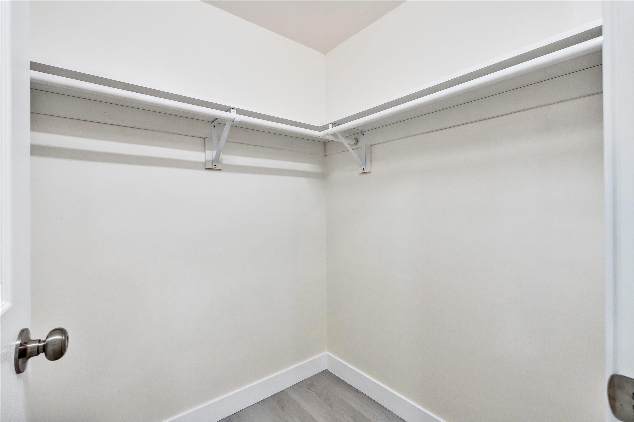 Detail Gallery Image 28 of 34 For 28315 Rochelle Ave, Hayward,  CA 94544 - 5 Beds | 3 Baths