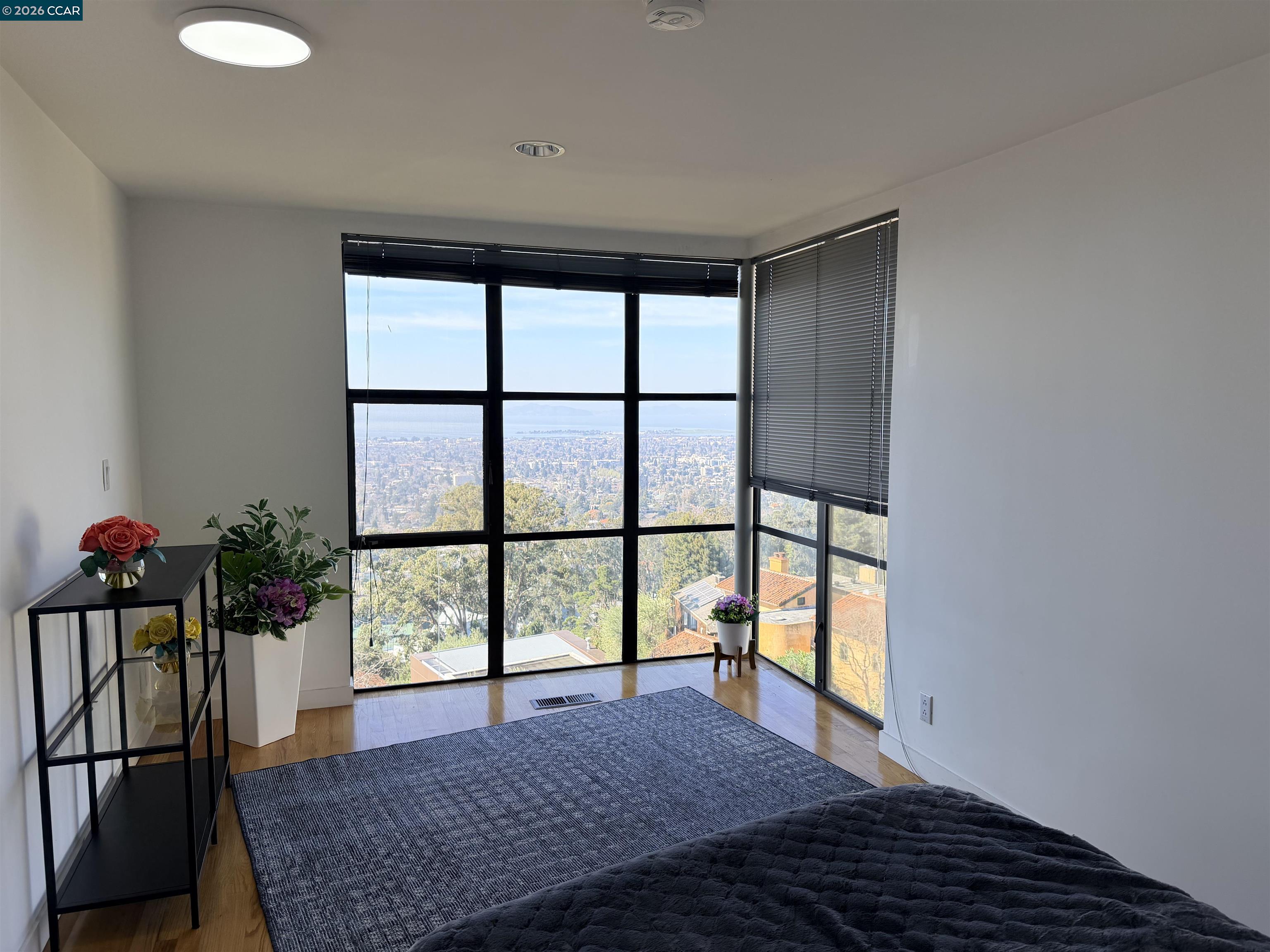 Detail Gallery Image 12 of 21 For , Berkeley,  CA 94705 - 3 Beds | 3 Baths