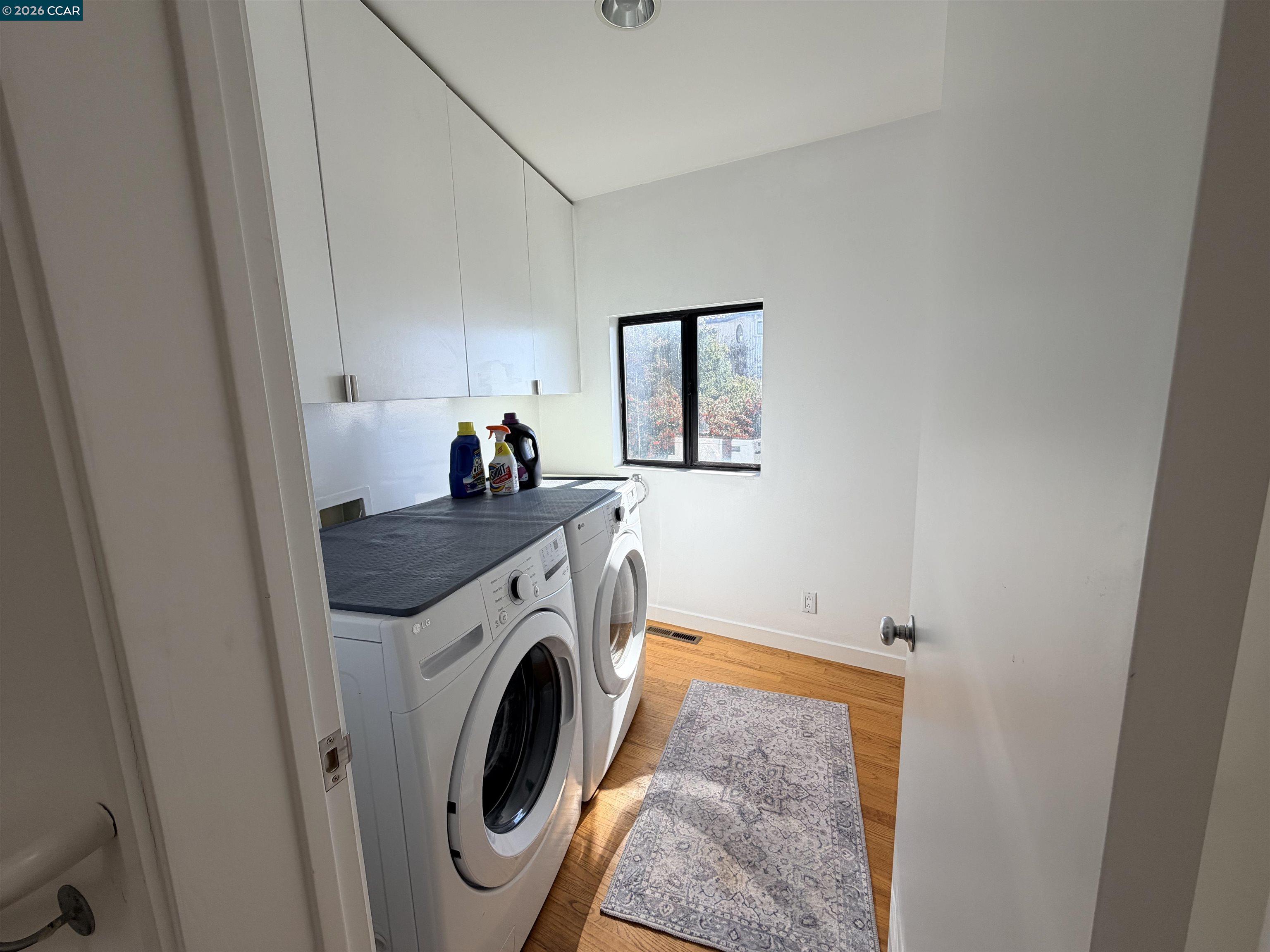 Detail Gallery Image 20 of 21 For , Berkeley,  CA 94705 - 3 Beds | 3 Baths