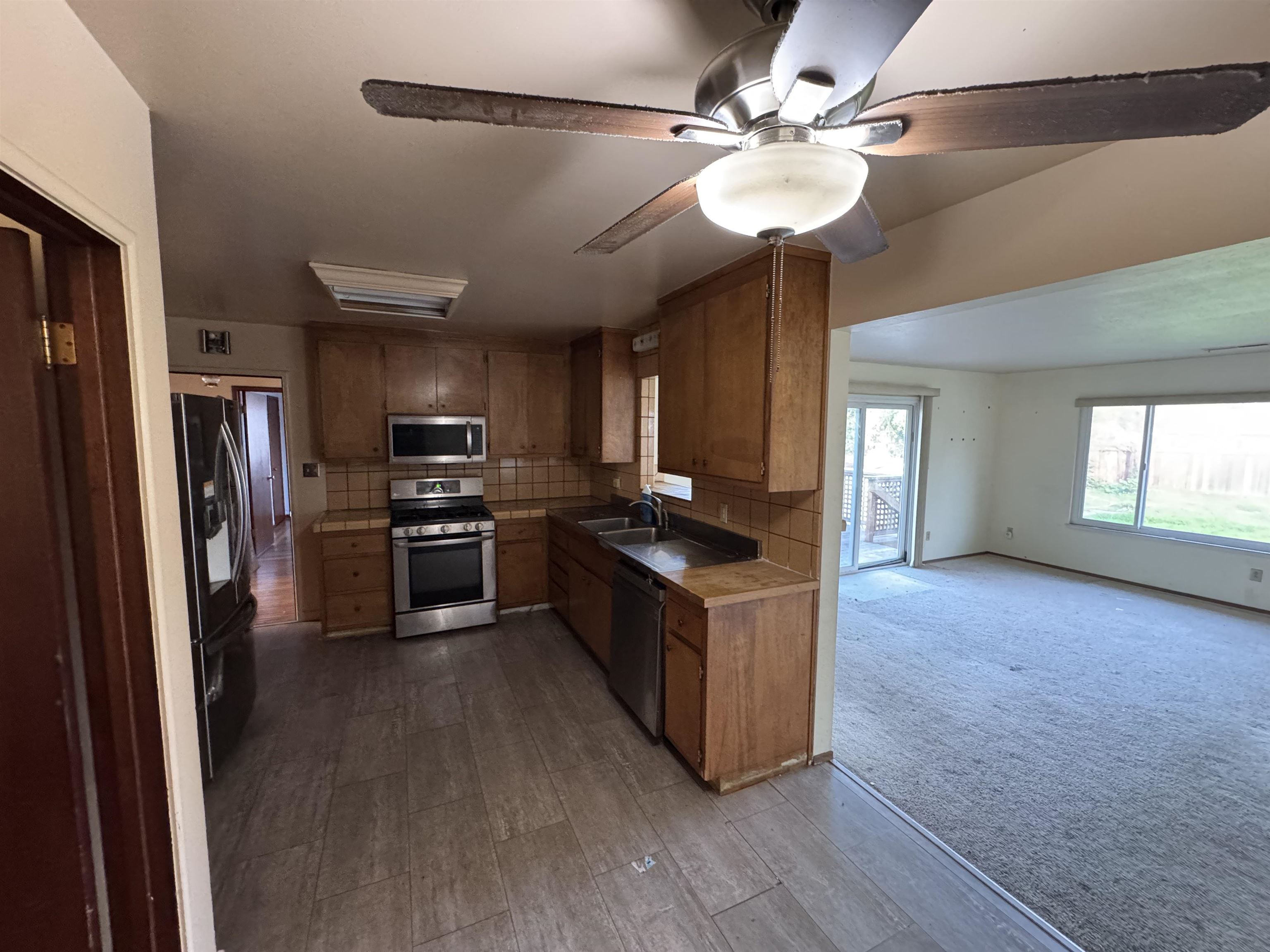 Detail Gallery Image 13 of 48 For 113 Loftus Road, Bay Point,  CA 94565 - 3 Beds | 2 Baths