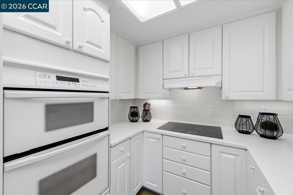 Photo #17: 41122996 Listing: Photo #17