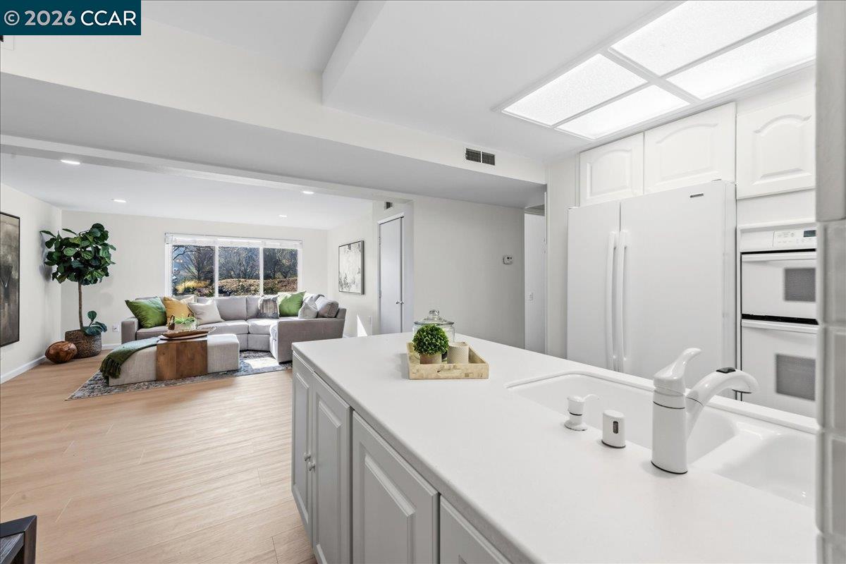 Photo #19: 41122996 Listing: Photo #19