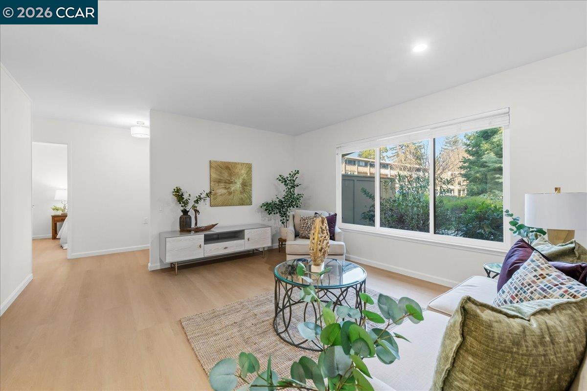 Photo #10: 41122996 Listing: Photo #10