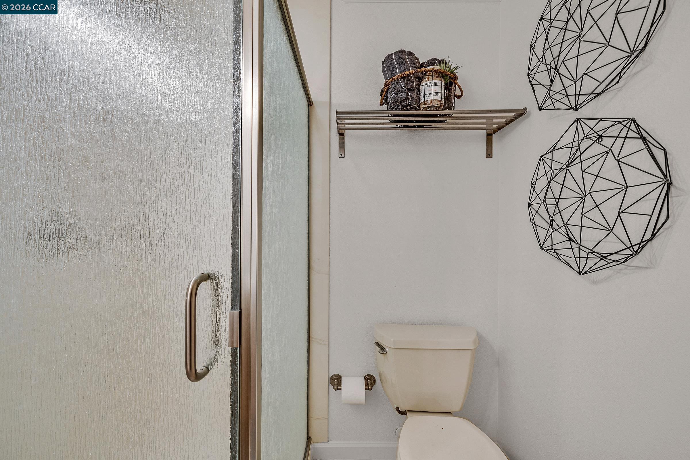 Detail Gallery Image 14 of 38 For 9597 Davona Dr, San Ramon,  CA 94583 - 4 Beds | 2/1 Baths