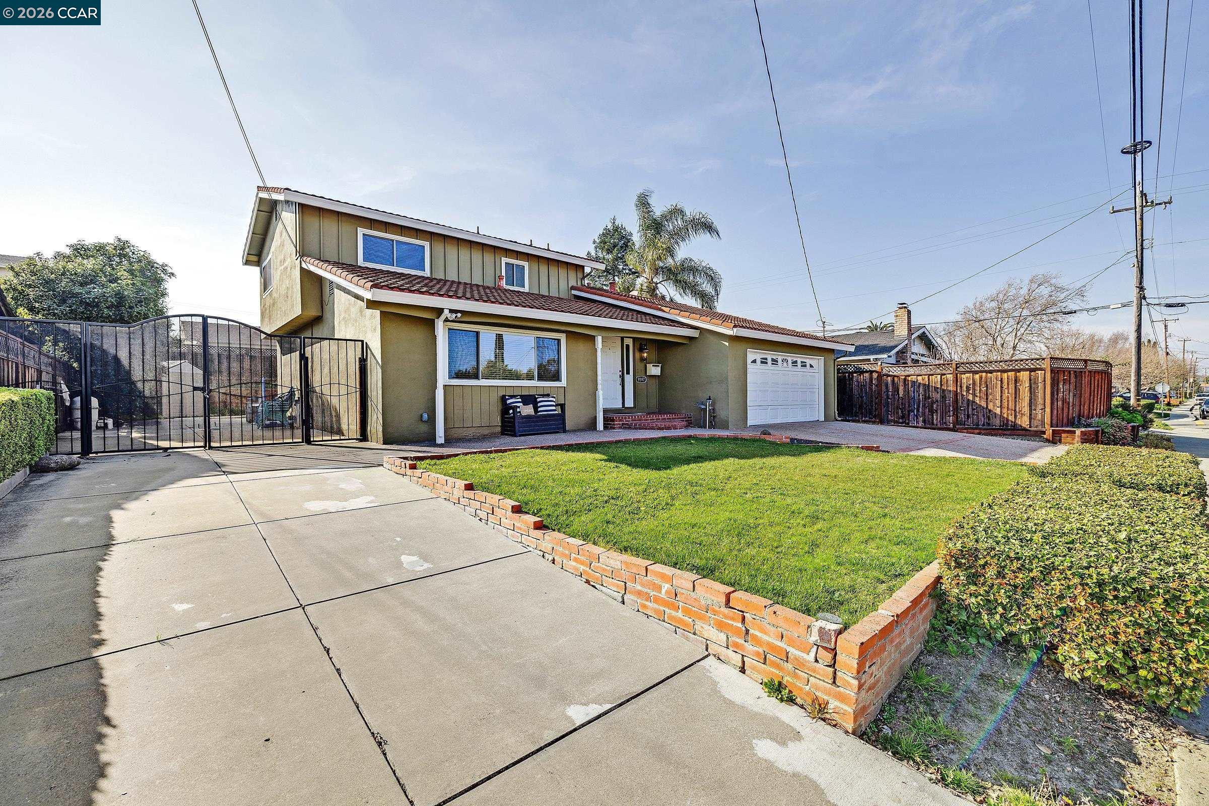 Detail Gallery Image 28 of 38 For 9597 Davona Dr, San Ramon,  CA 94583 - 4 Beds | 2/1 Baths