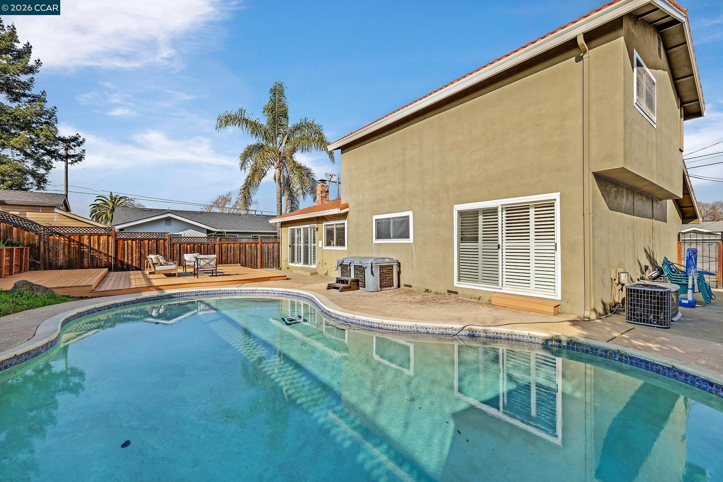 Detail Gallery Image 33 of 38 For 9597 Davona Dr, San Ramon,  CA 94583 - 4 Beds | 2/1 Baths