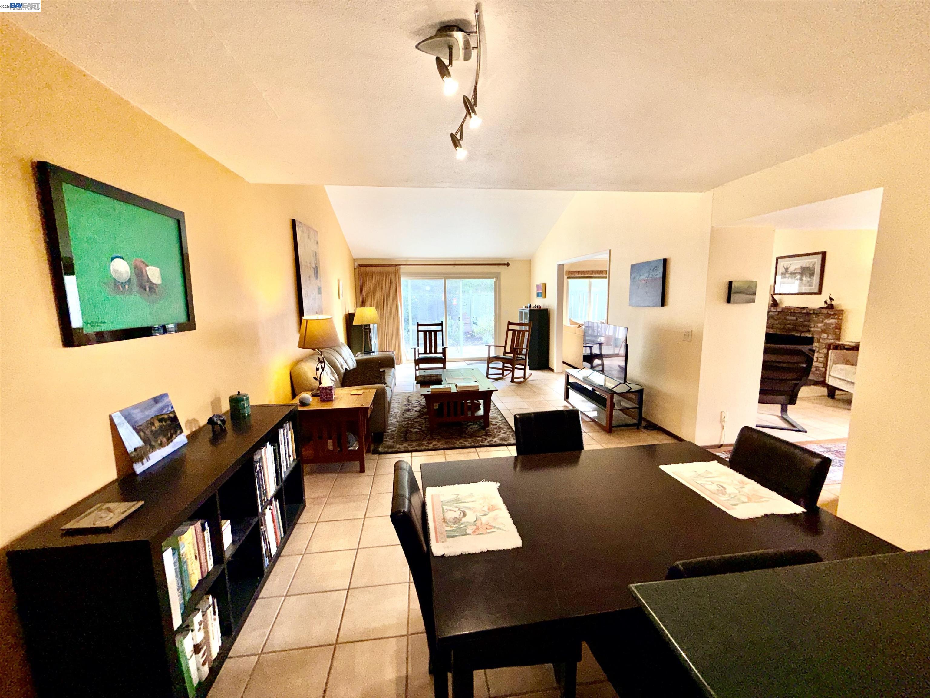 Photo #17: 41122999 Listing: Photo #17