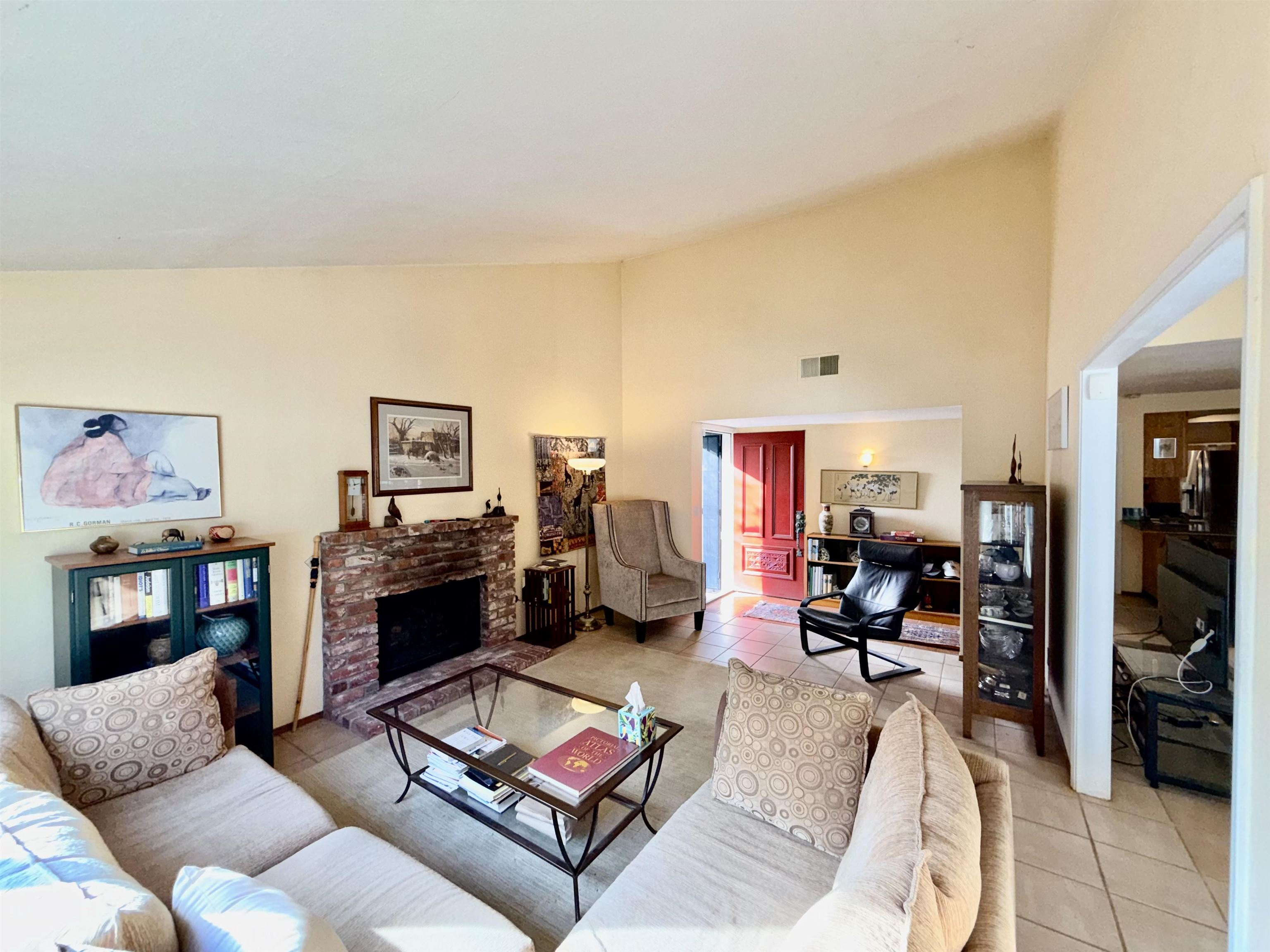 Photo #8: 41122999 Listing: Photo #8