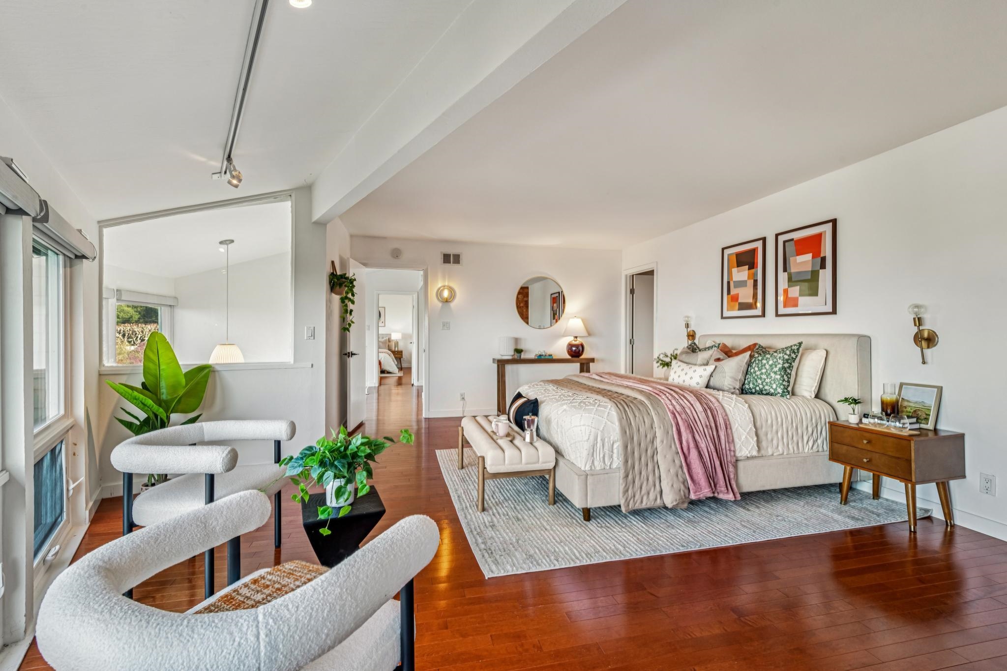 Detail Gallery Image 19 of 35 For 935 Grizzly Peak Blvd, Berkeley,  CA 94708 - 4 Beds | 2/1 Baths