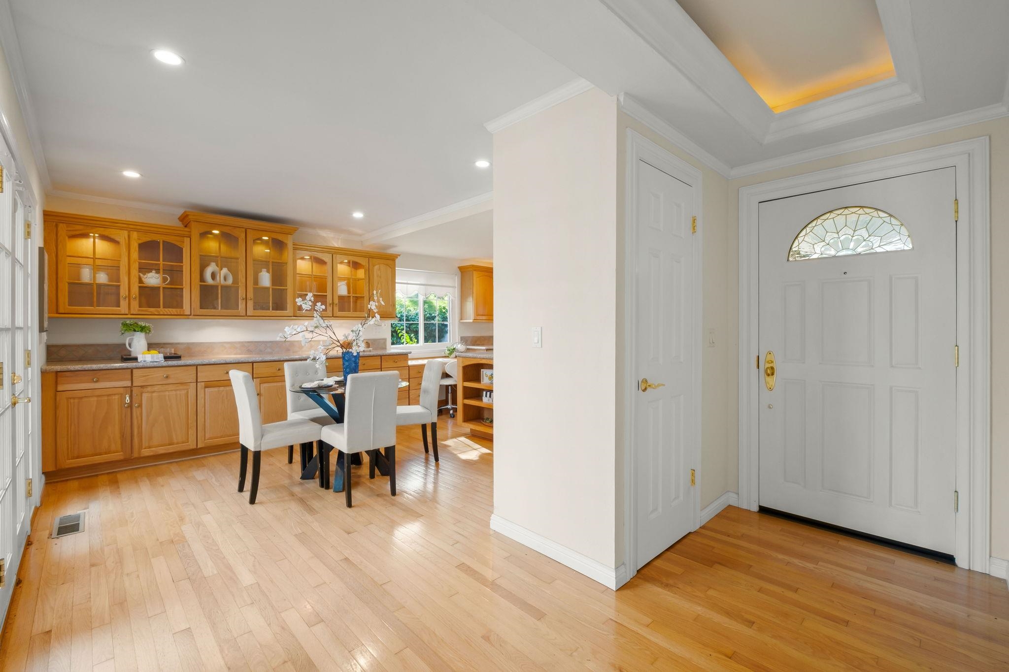 Detail Gallery Image 4 of 40 For 851 Luz Ct, Danville,  CA 94526 - 3 Beds | 2 Baths