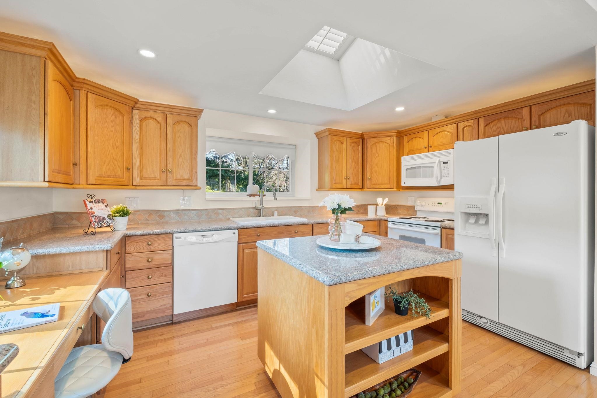 Detail Gallery Image 8 of 40 For 851 Luz Ct, Danville,  CA 94526 - 3 Beds | 2 Baths