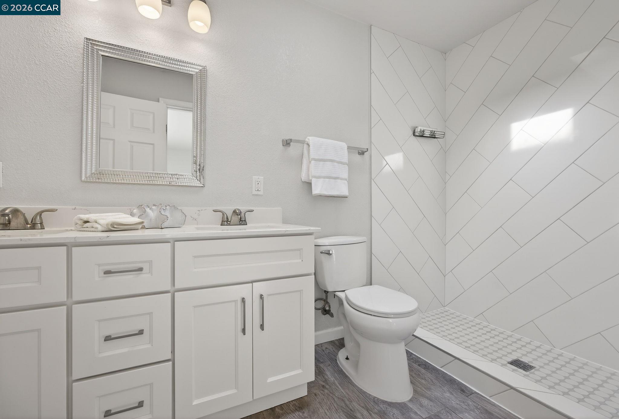 Detail Gallery Image 15 of 26 For 1241 Raymond Dr, Pacheco,  CA 94553 - 4 Beds | 2 Baths