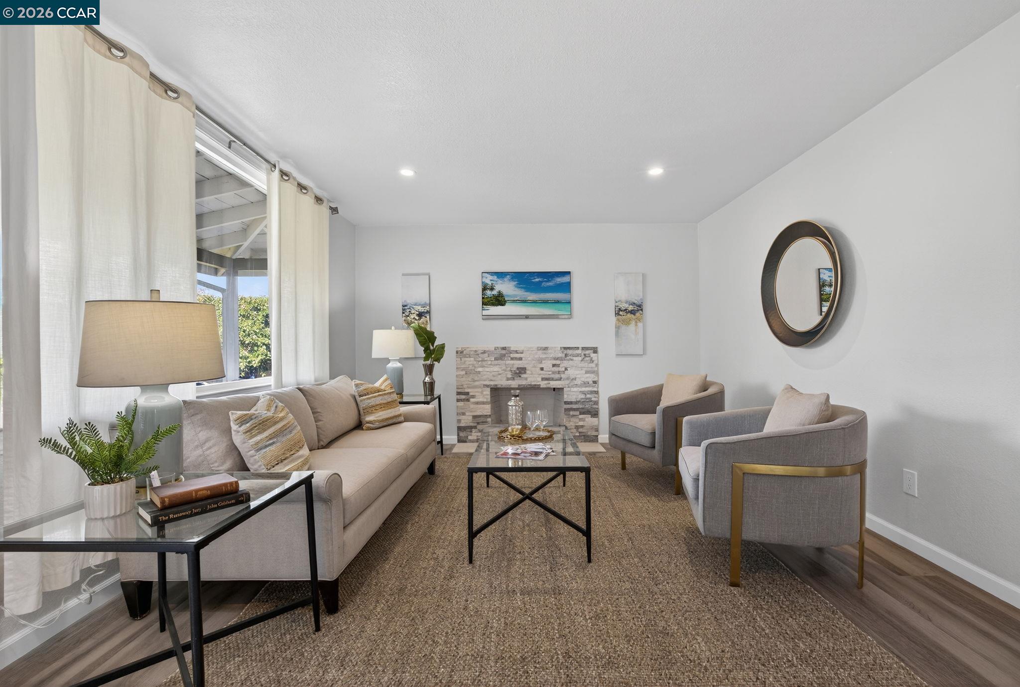 Detail Gallery Image 6 of 26 For 1241 Raymond Dr, Pacheco,  CA 94553 - 4 Beds | 2 Baths