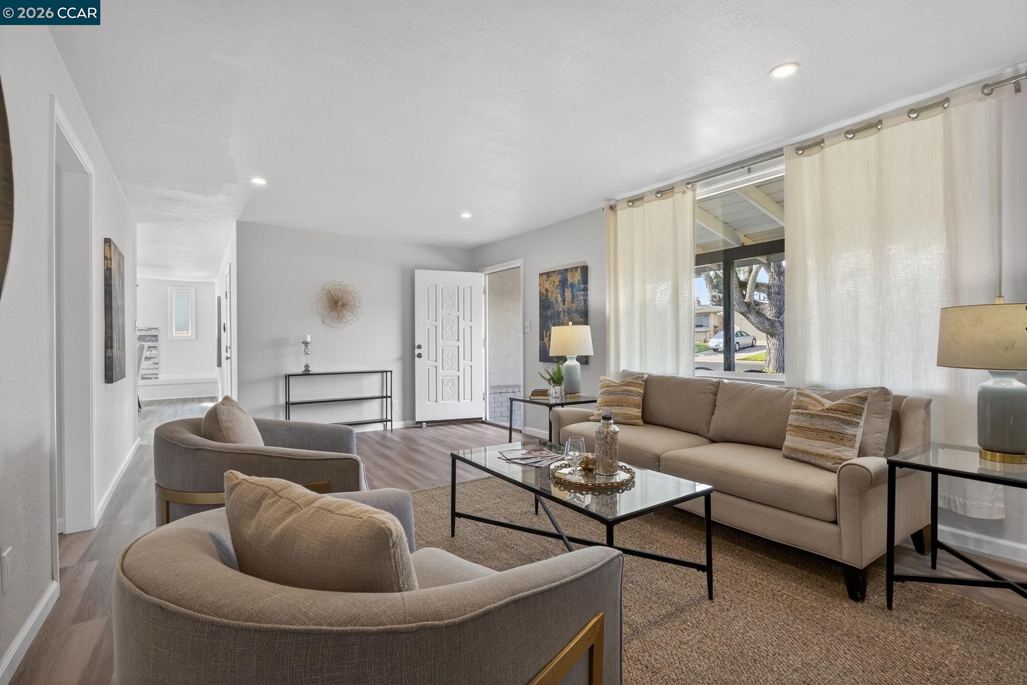 Detail Gallery Image 7 of 26 For 1241 Raymond Dr, Pacheco,  CA 94553 - 4 Beds | 2 Baths