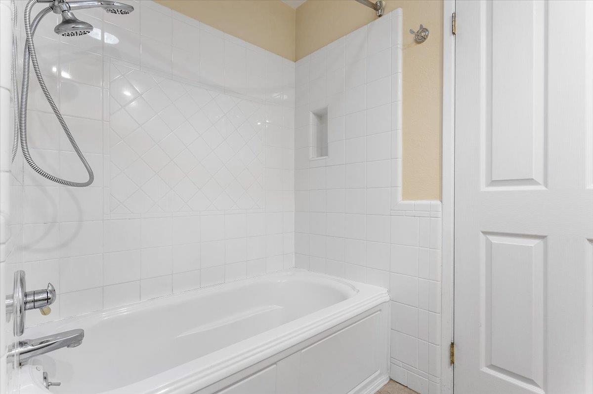 Photo #29: 41123007 Listing: Photo #29