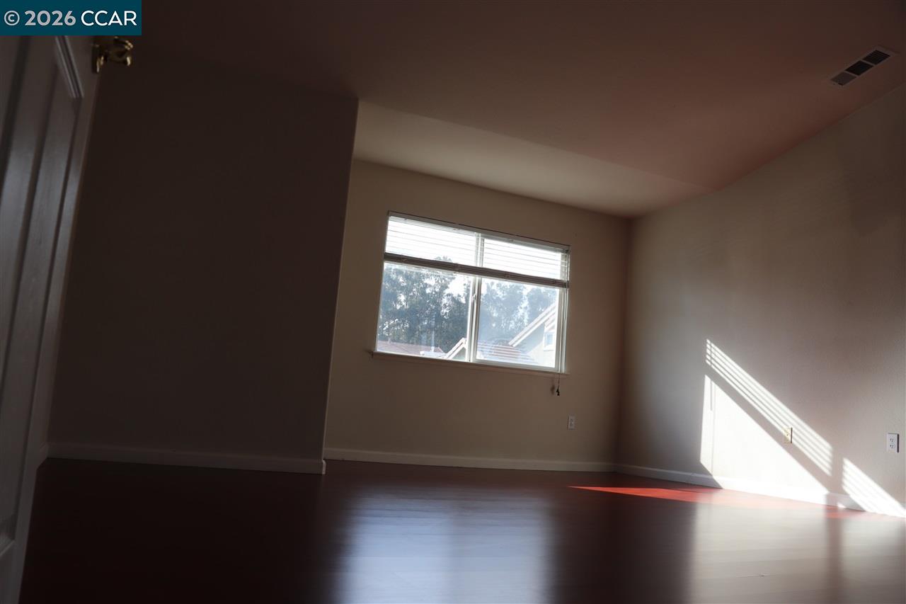 Detail Gallery Image 18 of 34 For 4037 Coleman Circle, Richmond,  CA 94806 - 4 Beds | 3/3 Baths