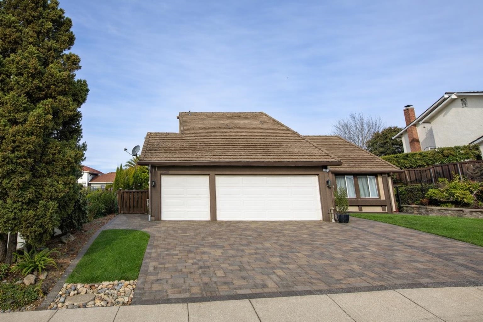 Front Image Thumbnail for BE41123009