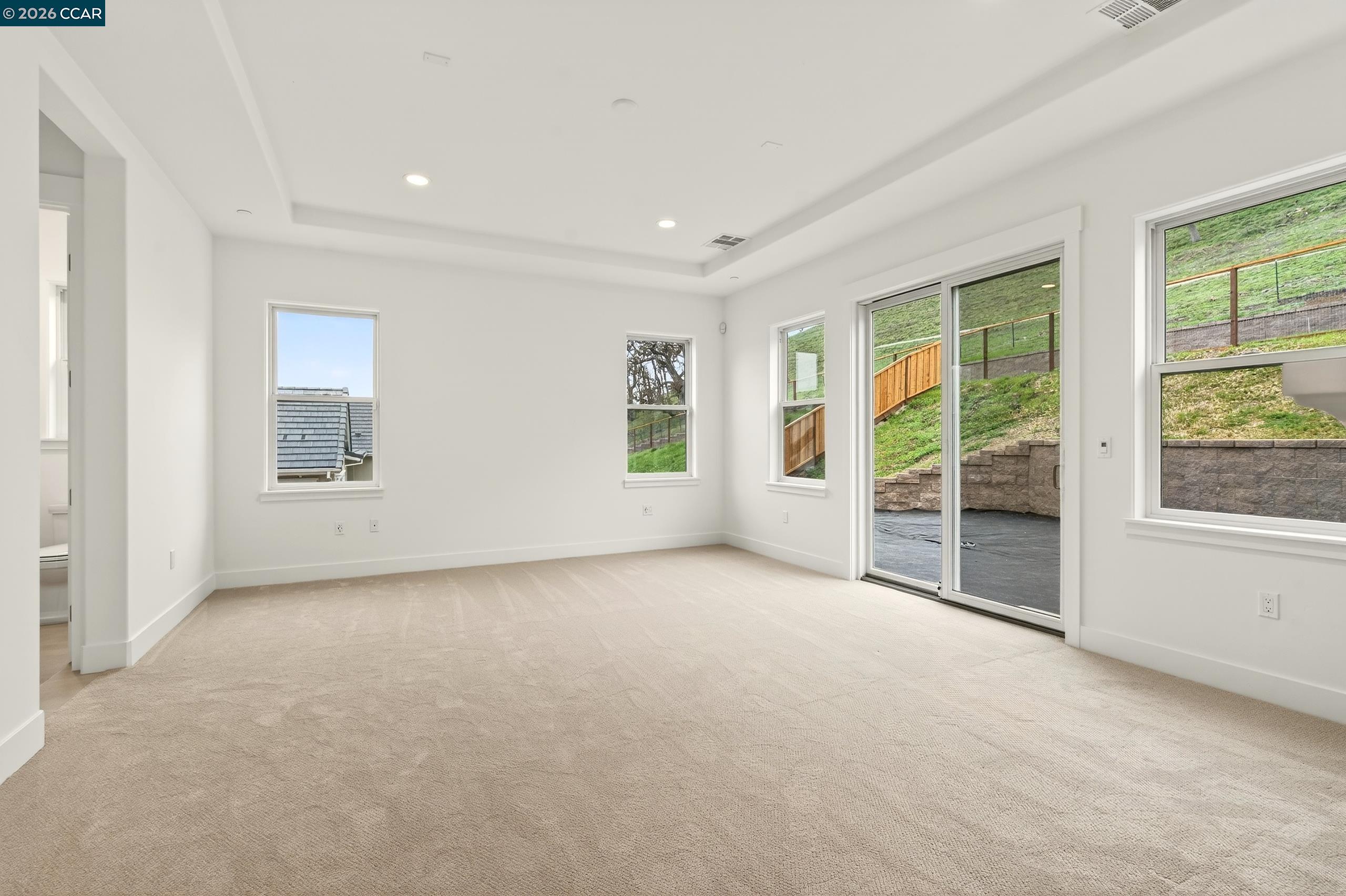 Detail Gallery Image 12 of 30 For 100 Tobiano Court, Danville,  CA 94506 - 4 Beds | 4/2 Baths