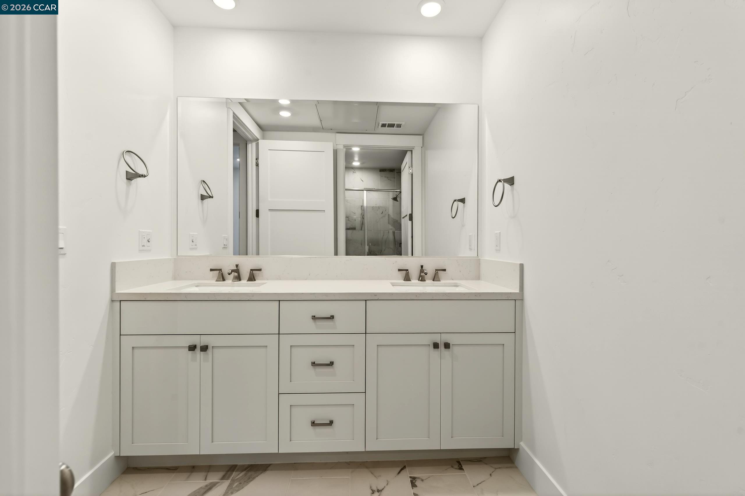 Detail Gallery Image 24 of 30 For 100 Tobiano Court, Danville,  CA 94506 - 4 Beds | 4/2 Baths