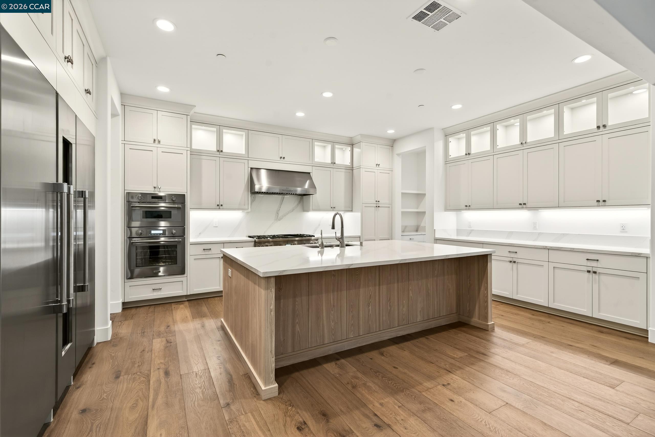 Detail Gallery Image 7 of 30 For 100 Tobiano Court, Danville,  CA 94506 - 4 Beds | 4/2 Baths