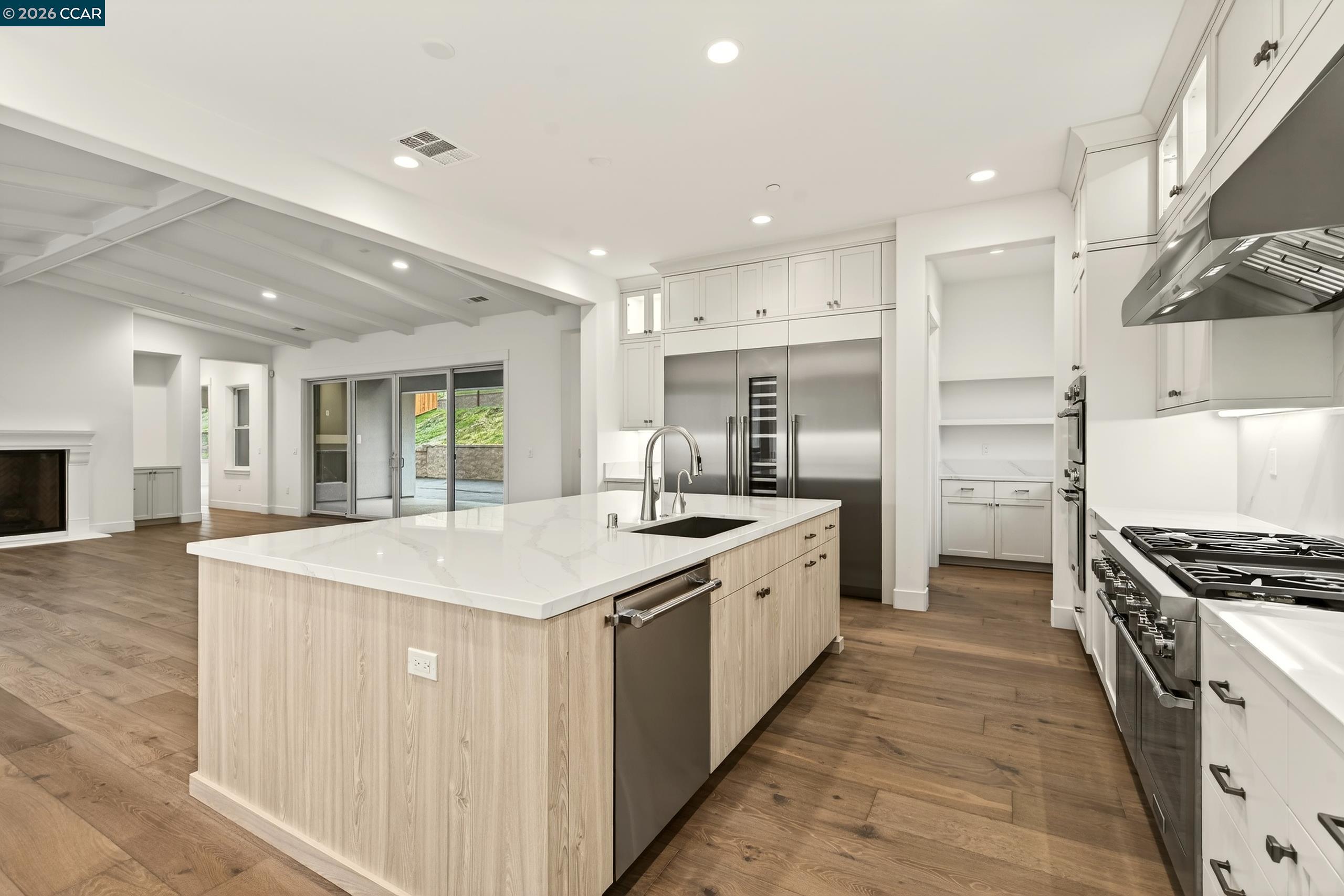 Detail Gallery Image 9 of 30 For 100 Tobiano Court, Danville,  CA 94506 - 4 Beds | 4/2 Baths