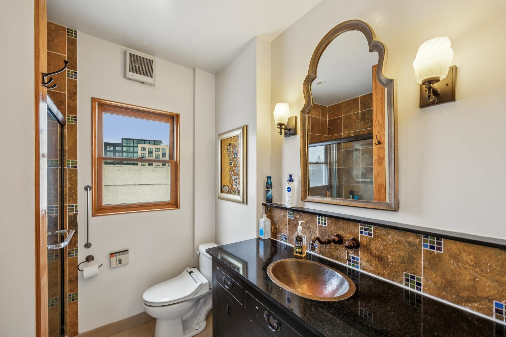 Detail Gallery Image 15 of 48 For 356-360 24th St, Oakland,  CA 94612 - – Beds | – Baths