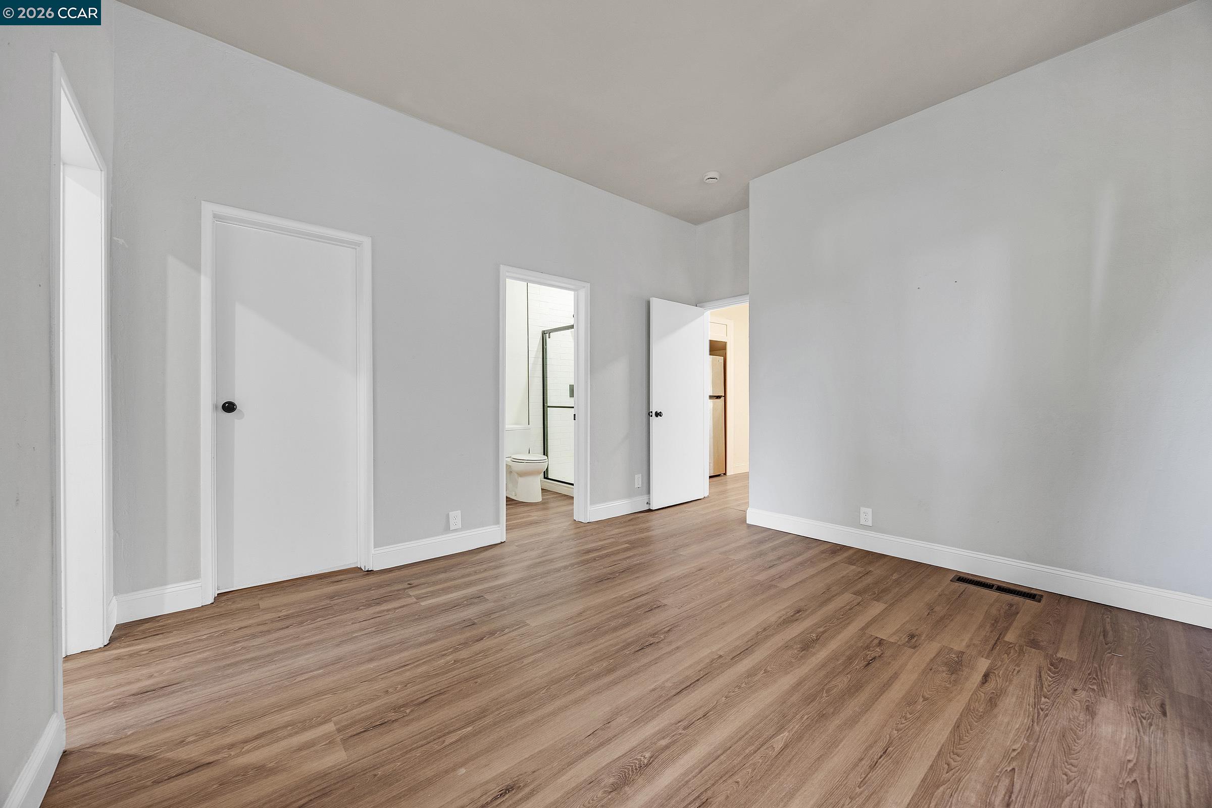 Detail Gallery Image 14 of 30 For 1923 West St, Oakland,  CA 94612 - 3 Beds | 2 Baths