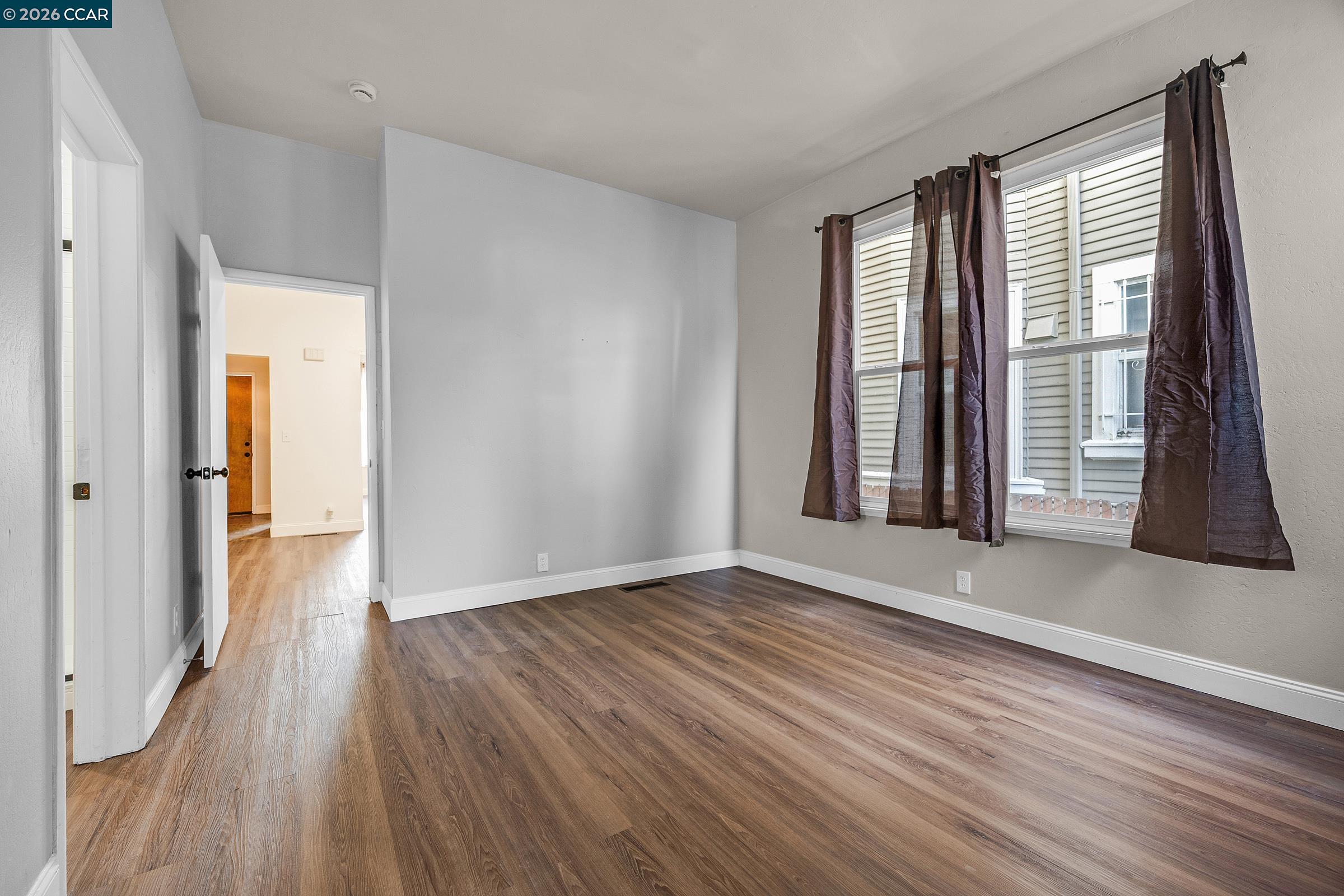 Detail Gallery Image 15 of 30 For 1923 West St, Oakland,  CA 94612 - 3 Beds | 2 Baths