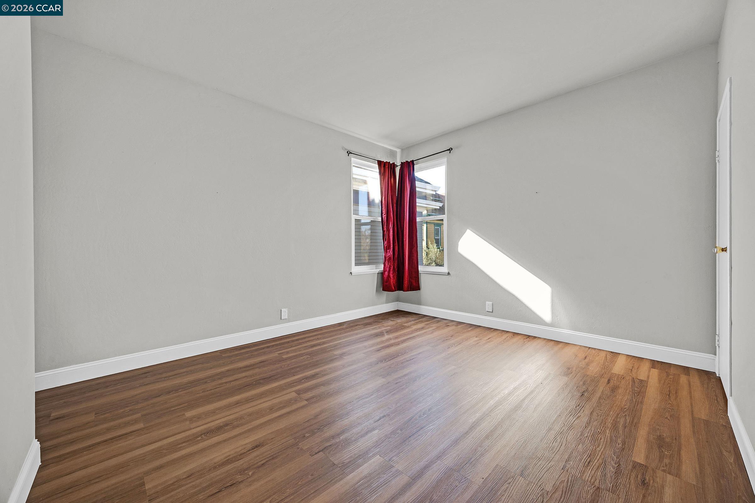 Detail Gallery Image 24 of 30 For 1923 West St, Oakland,  CA 94612 - 3 Beds | 2 Baths